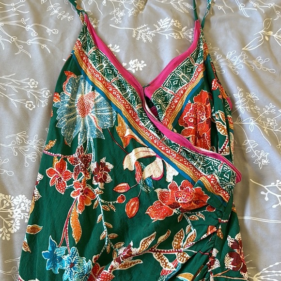 Urban Outfitters Size XS Floral Print Mini Dress 💐 - Picture 2 of 4